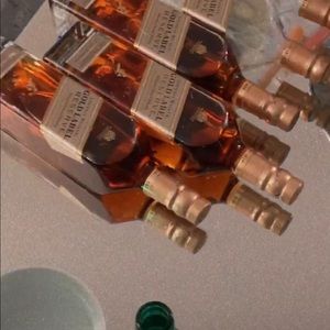 Meet your Posher, Jose